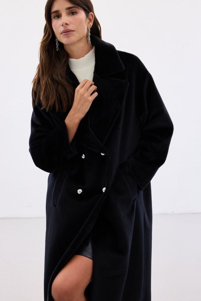 Düğme Detaylı Uzun Kaban