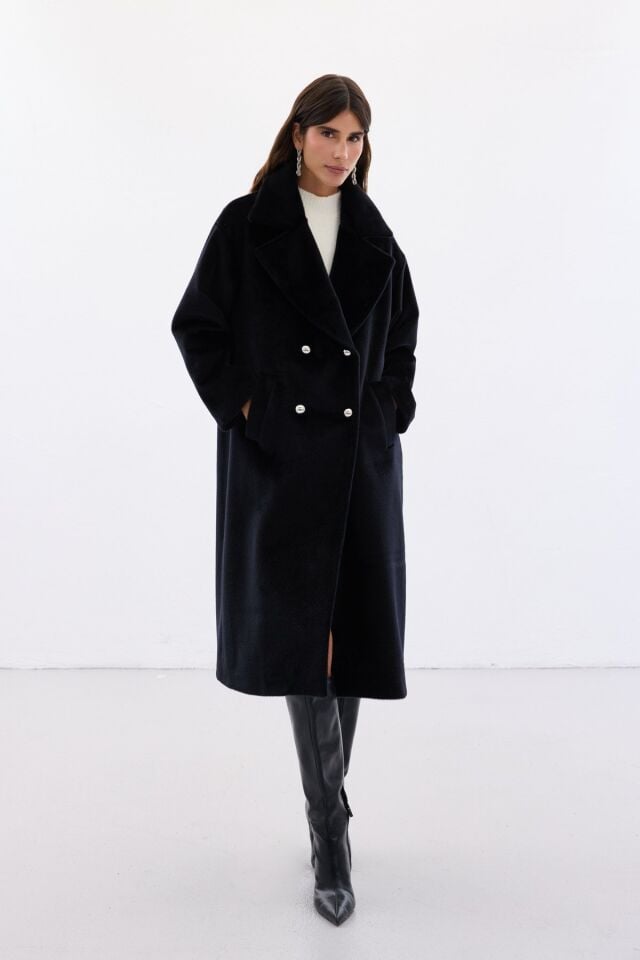 Düğme Detaylı Uzun Kaban