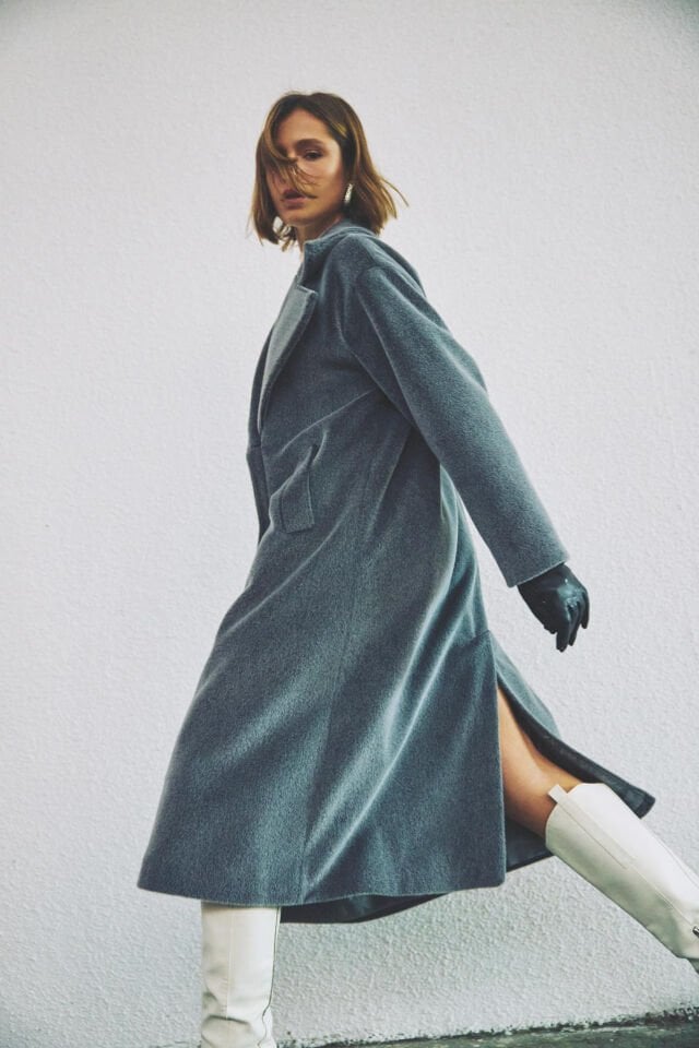 Düğme Detaylı Uzun Kaban