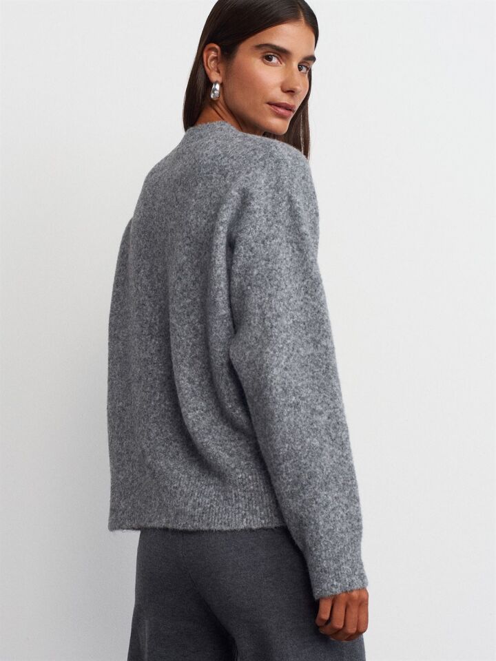 Bisiklet Yaka Yumuşak Dokulu Kazak