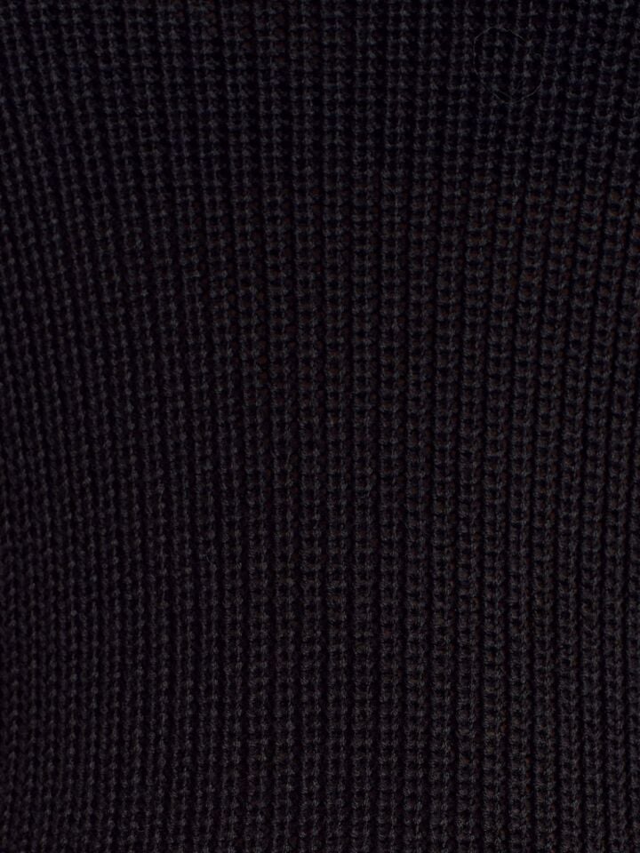 Kayık Yaka Dökümlü Triko Kazak