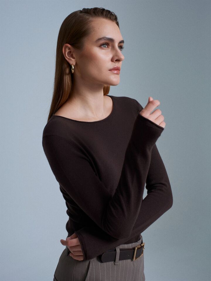 Kayık Yaka Kaşmir Karışımlı Kazak